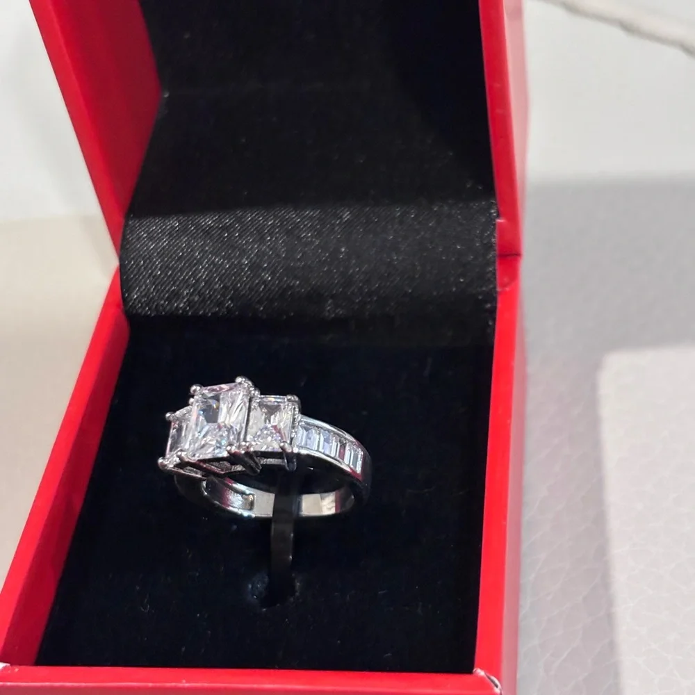 Peermont Jewelry Silver Radiant Cut Three Stone Baguette Ring Size 5 NWT